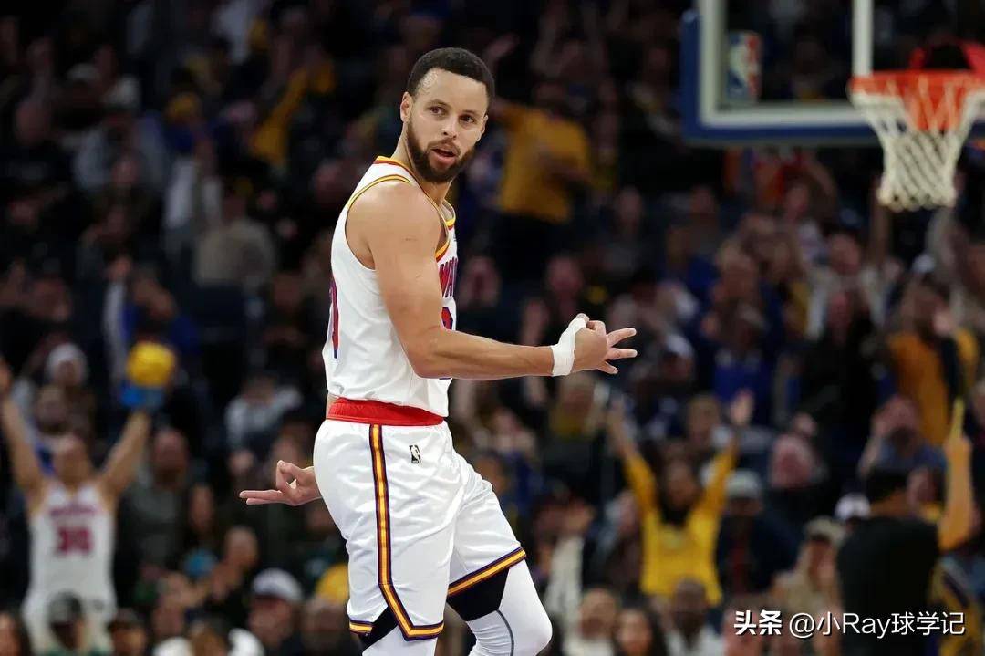 蜂鸟电竞-包含库里在巴黎圣日耳曼比赛中夺冠，比赛规则变更引发热议！气势如虹延续的词条