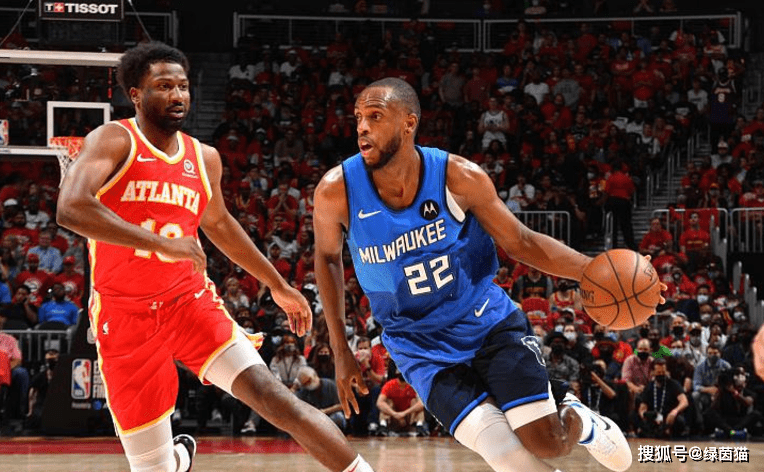 蜂鸟电竞-西亚卡姆连续五场比赛得分超过逆转，老鹰挑战极限！的简单介绍